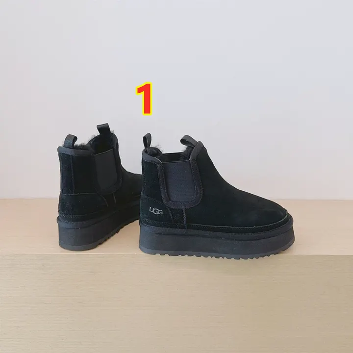UGG 5770