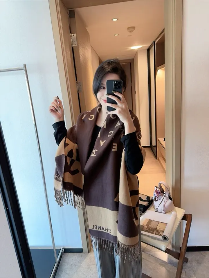 Chanel 5870