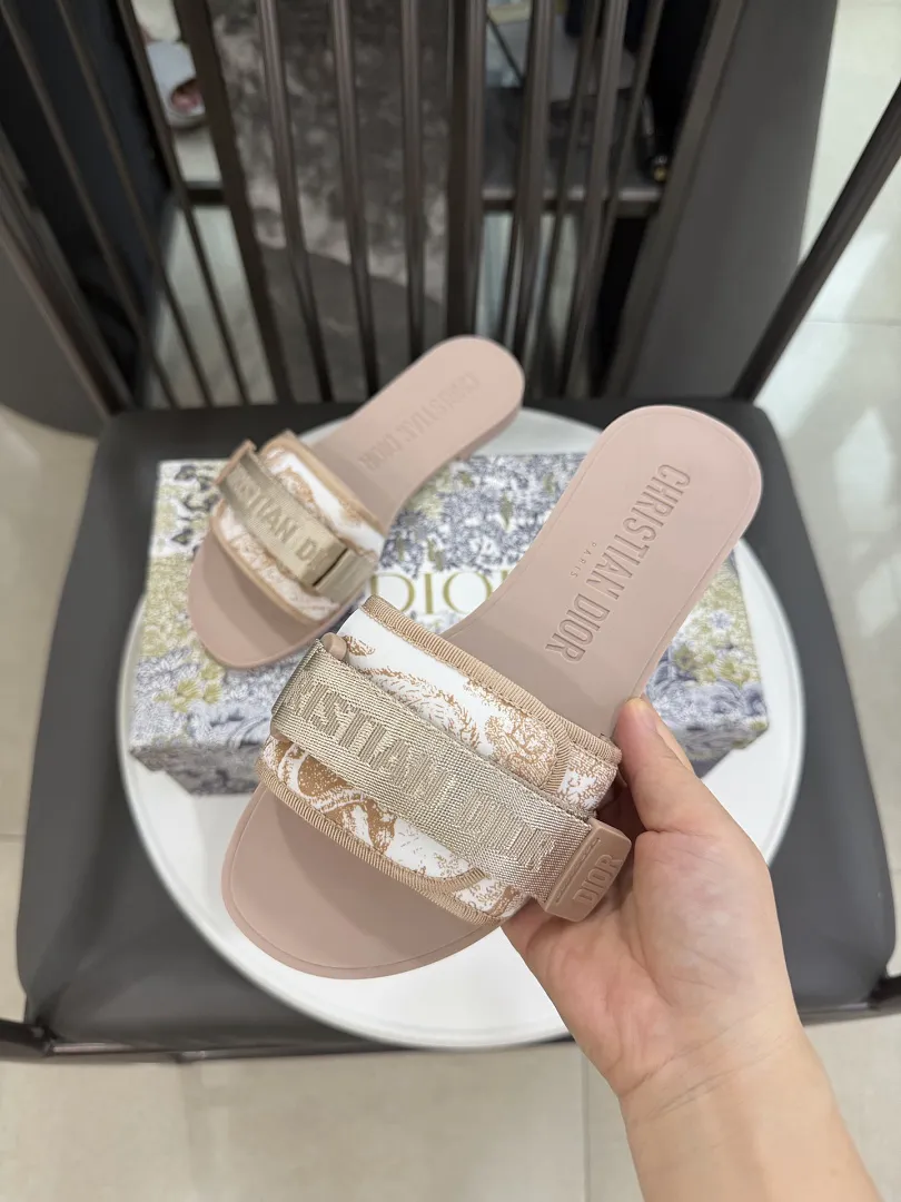 Dior 5ZTN7 תמונה 11