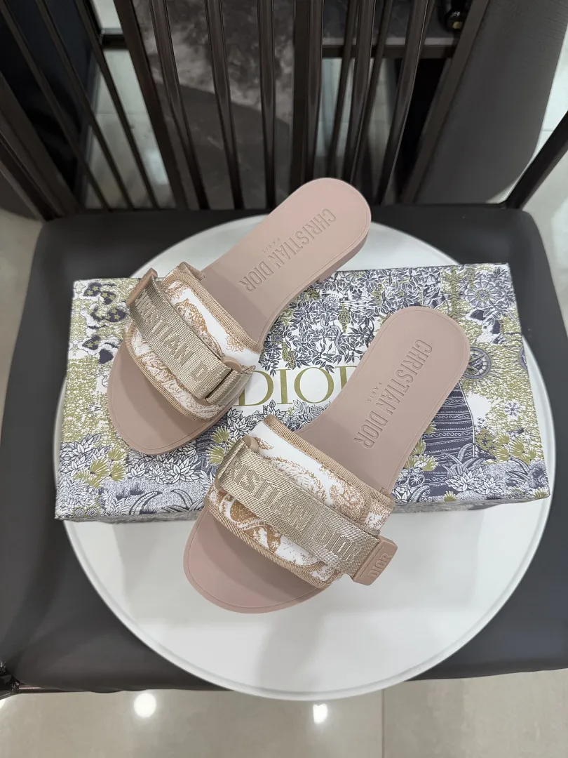 Dior 5ZTN7 תמונה 13