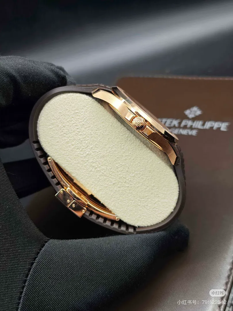 Patek Philippe 6324 תמונה 16