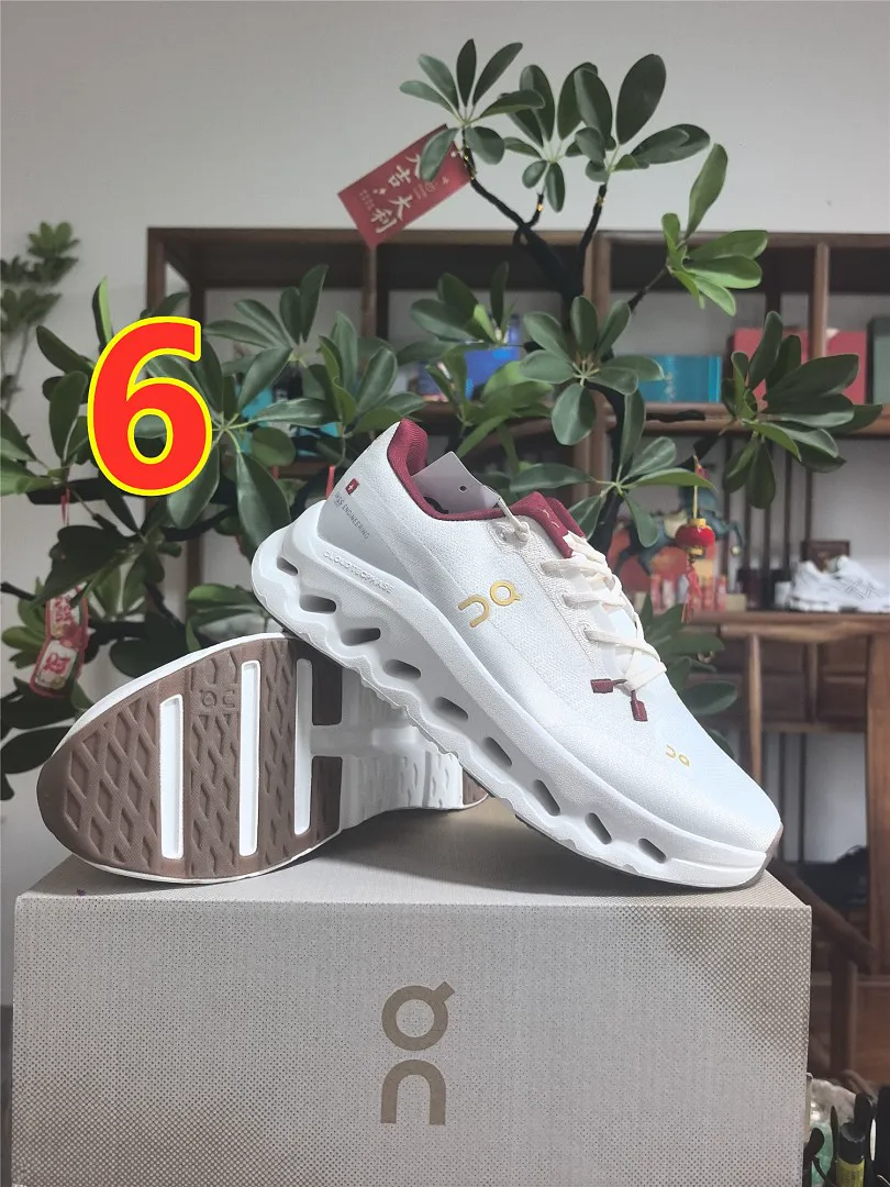 On Cloud 6549 תמונה 3