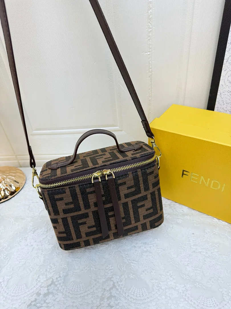 Fendi 9E4P תמונה 8