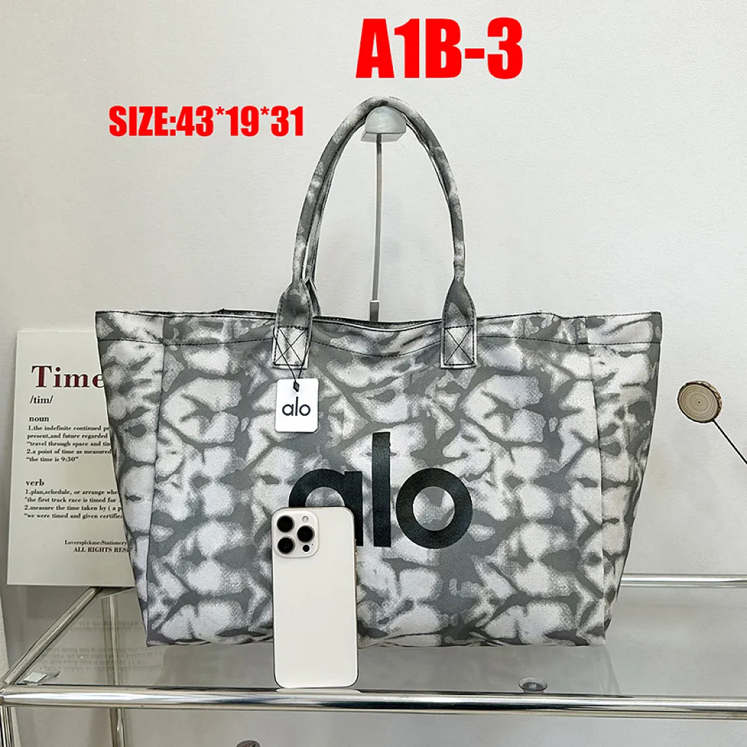 alo yoga A1B תמונה 9