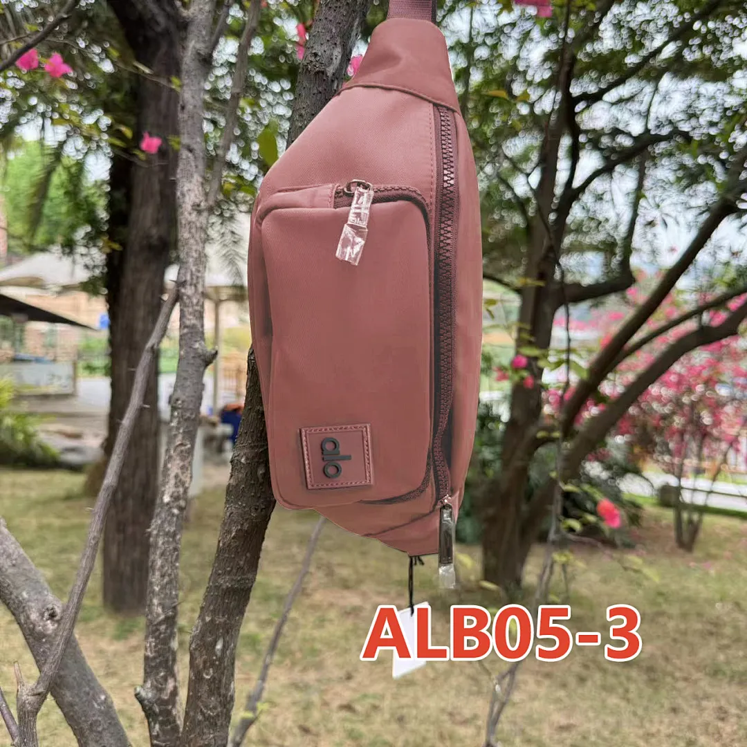 alo yoga ALB05 תמונה 13