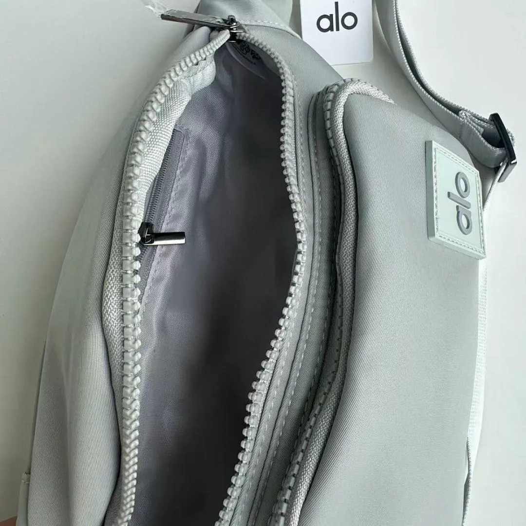 alo yoga ALB05 תמונה 7