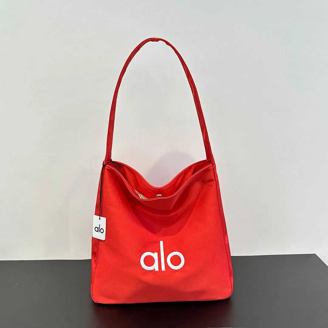 alo yoga ALB06 תמונה 4