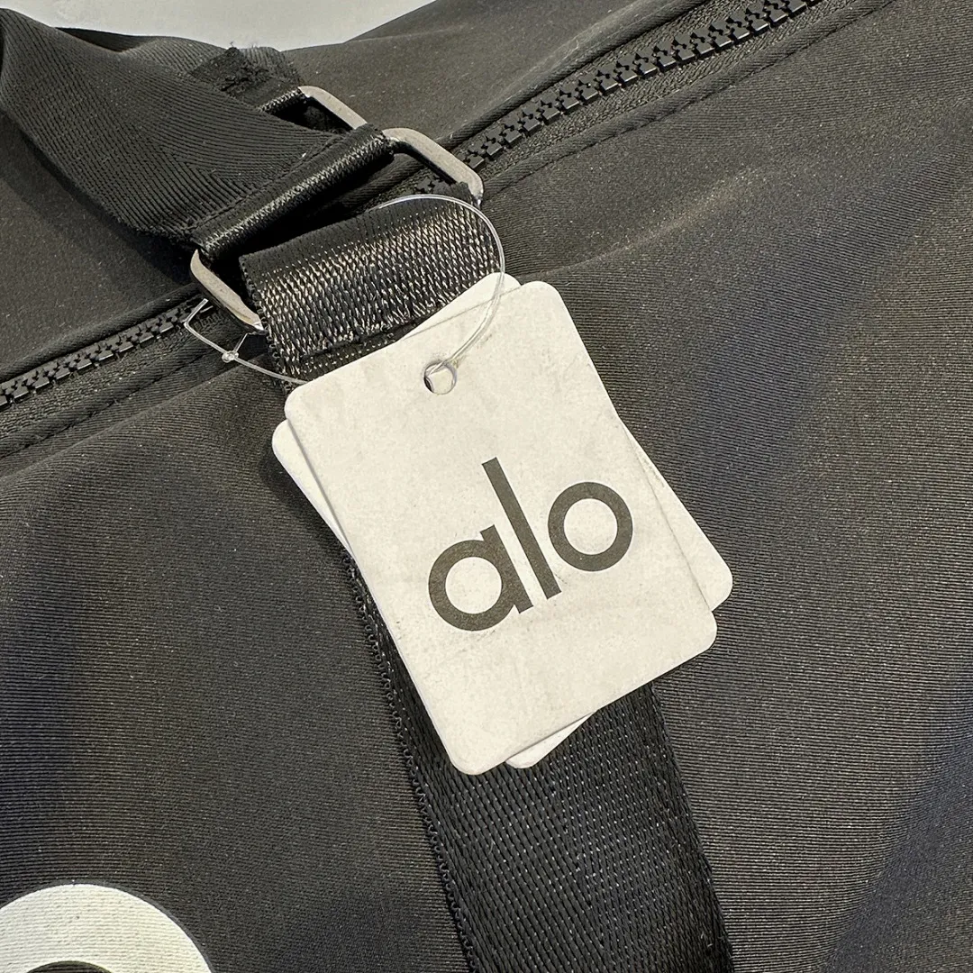 alo yoga ALB07 תמונה 16