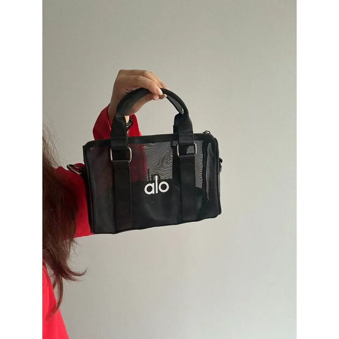 alo yoga ALB08 תמונה 5