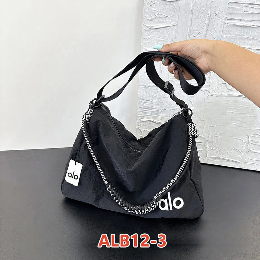 alo yoga ALB12 תמונה 10