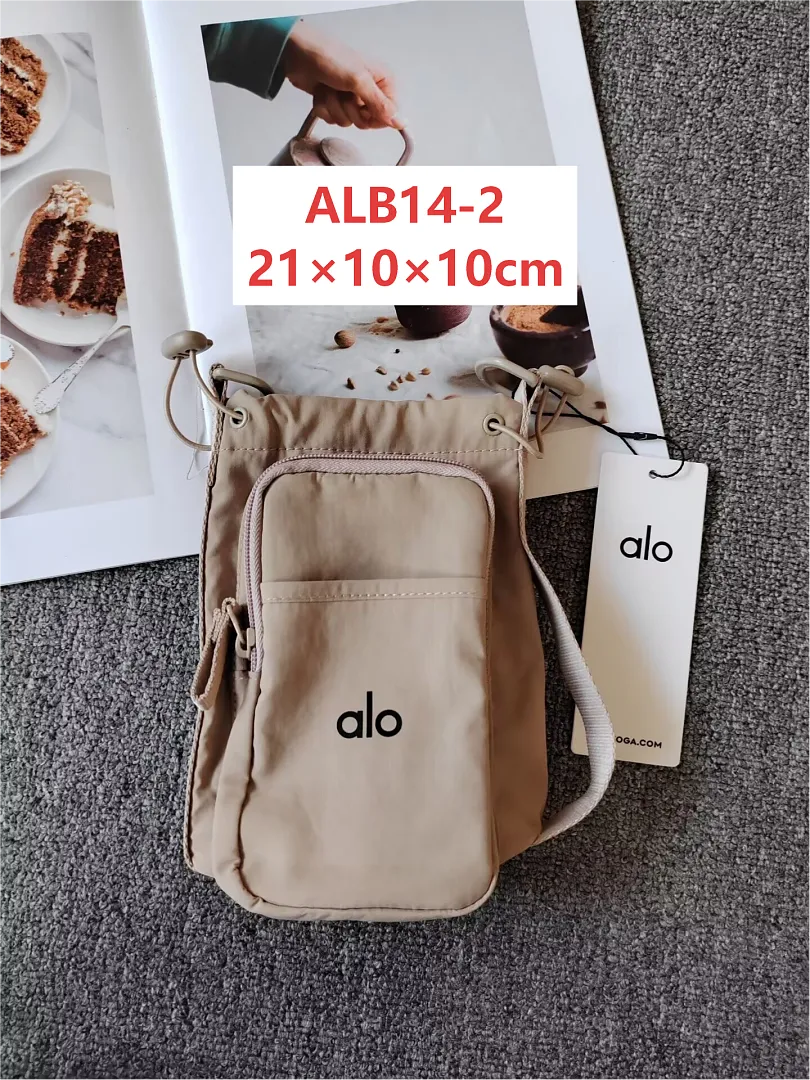 alo yoga ALB14 תמונה 4