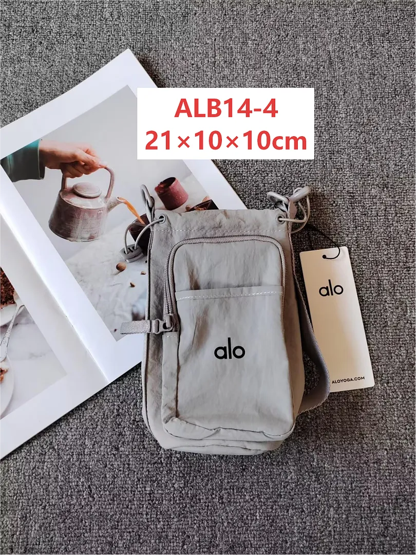 alo yoga ALB14 תמונה 6
