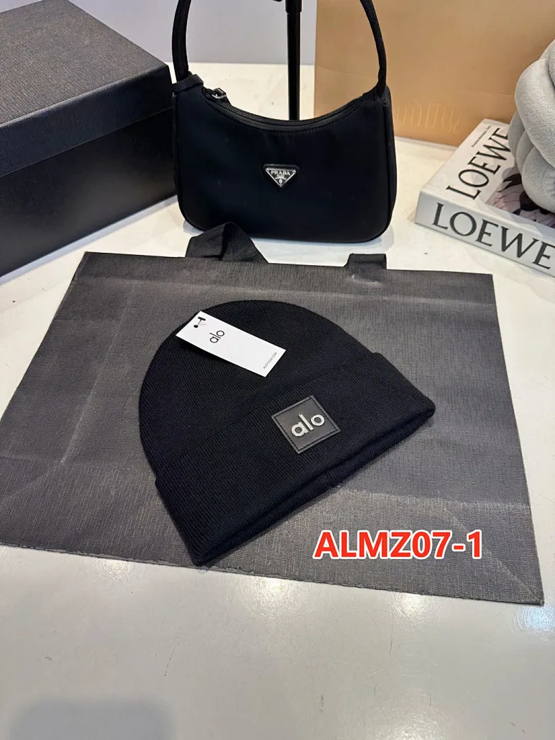 alo yoga ALMZ07 תמונה 9