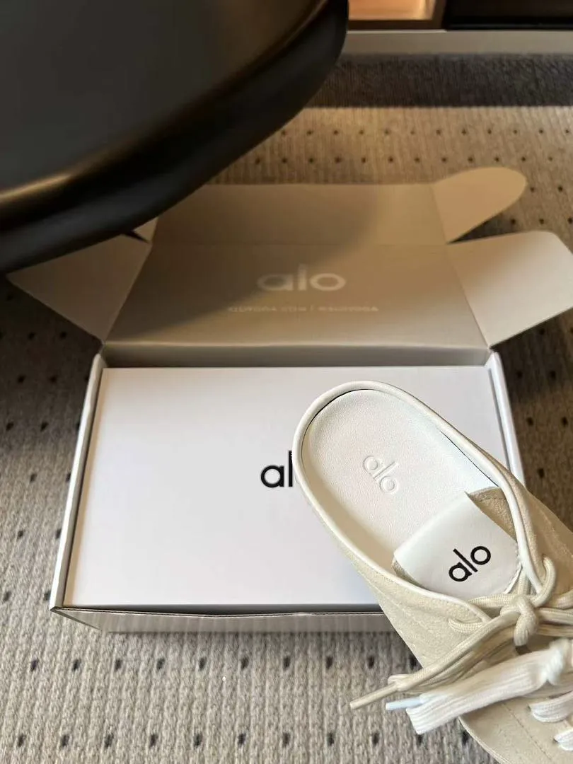 alo yoga ALX13 תמונה 8