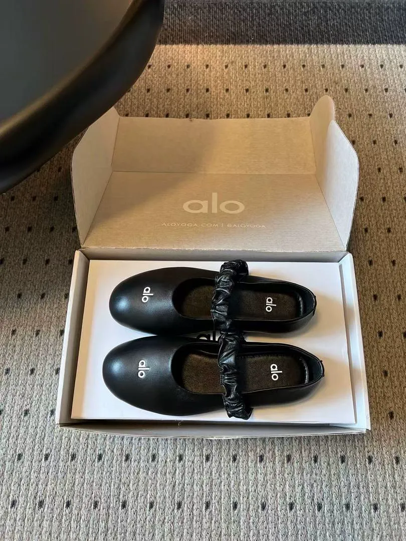 alo yoga ALX15 תמונה 14
