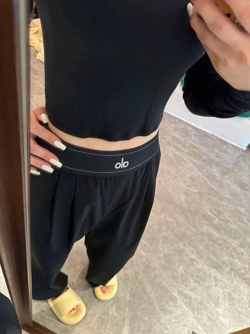 alo yoga ALYF06 תמונה 6
