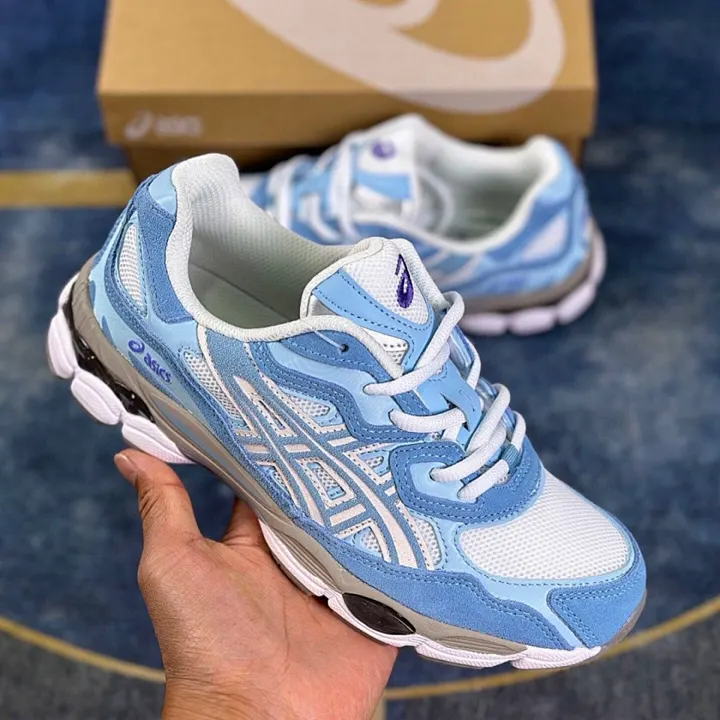 Asics ASIX05
