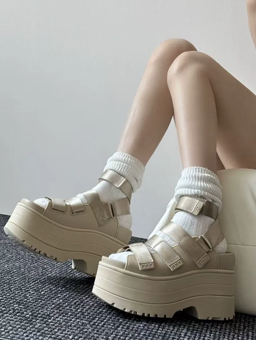 UGG AY74 תמונה 12