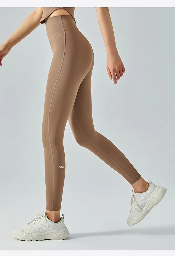 alo yoga AYGYF003 תמונה 8