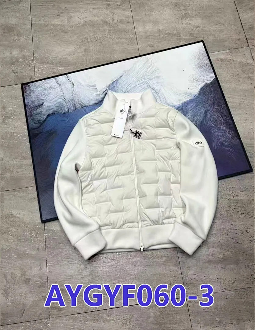 alo yoga AYGYF060 תמונה 9