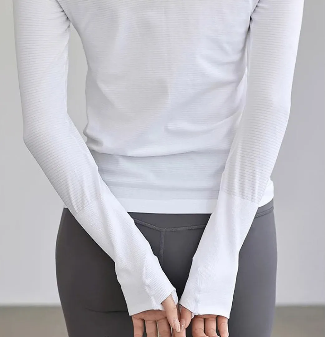 alo yoga AYGYF078 תמונה 3