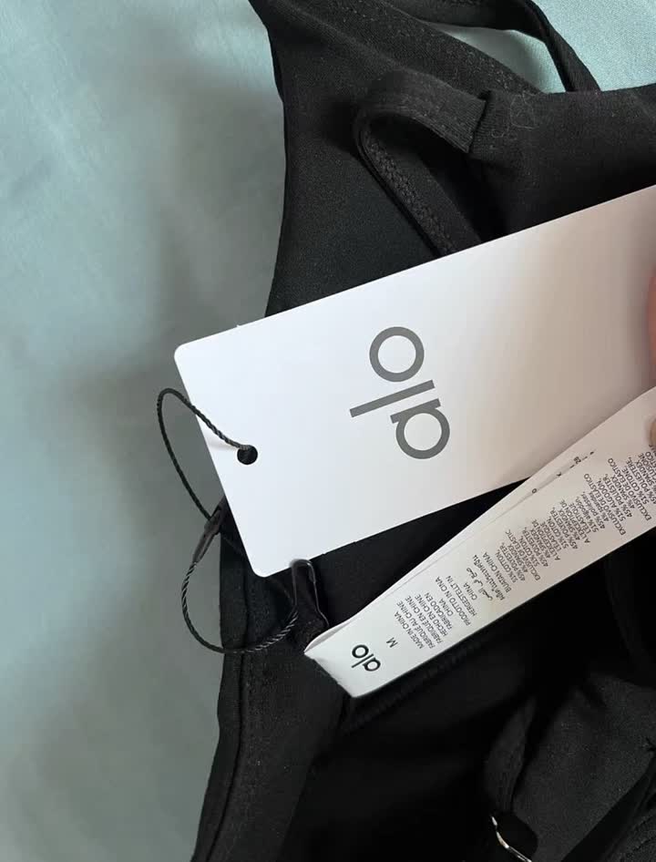 alo yoga AYGYF080 תמונה 6