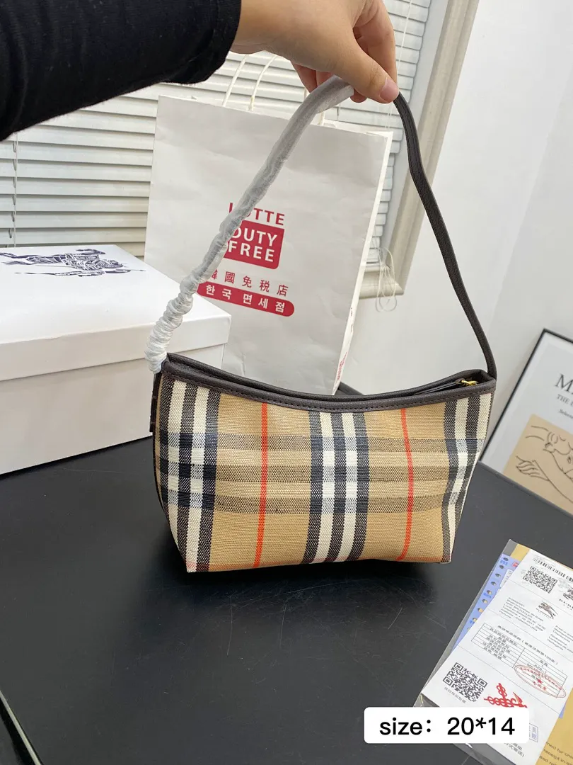 Burberry BBRB03 תמונה 4