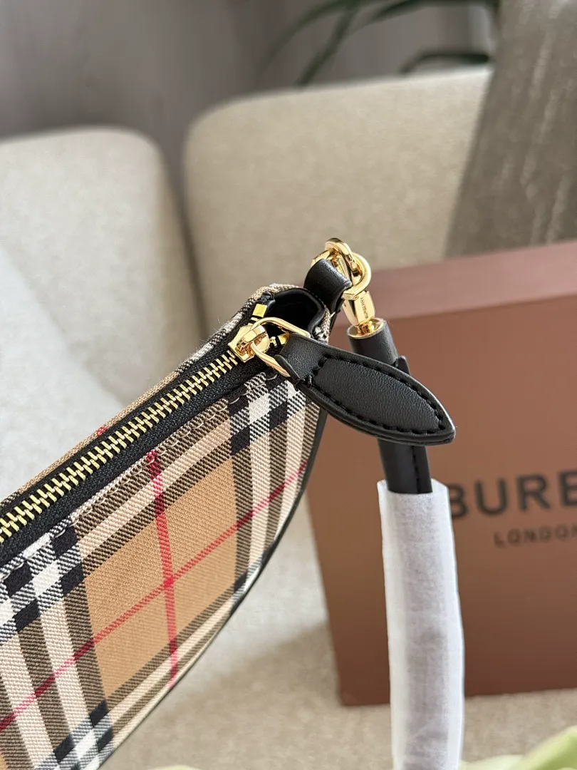 Burberry BBRB04 תמונה 3