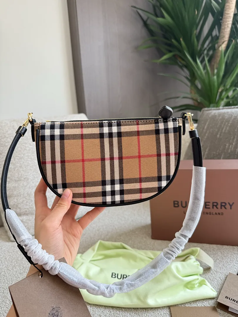 Burberry BBRB04 תמונה 4