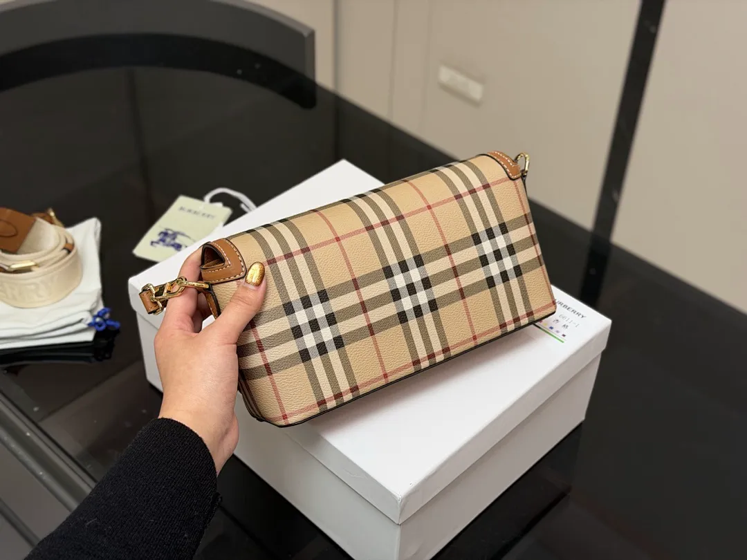 Burberry BBRB09 תמונה 5