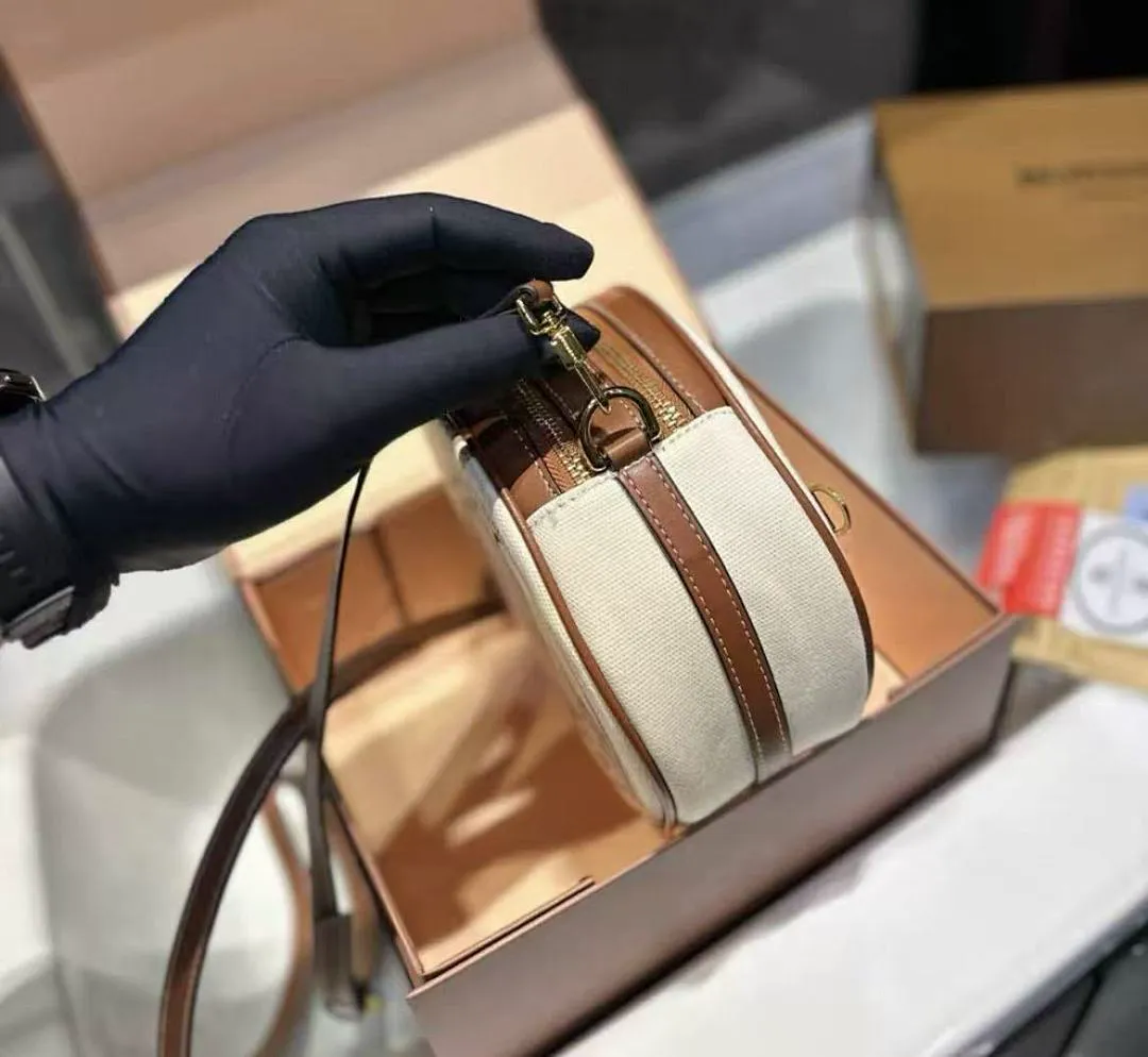 Burberry BBRB11 תמונה 6