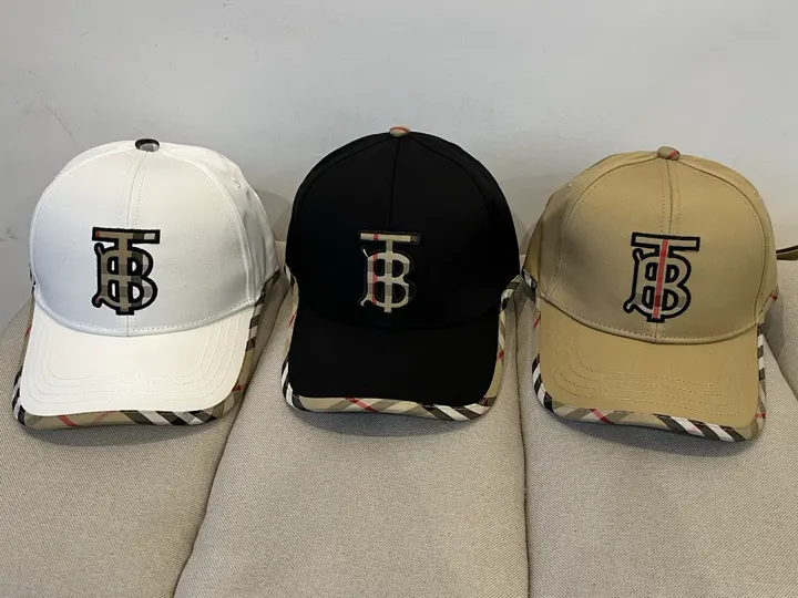 Burberry BBRMZ01