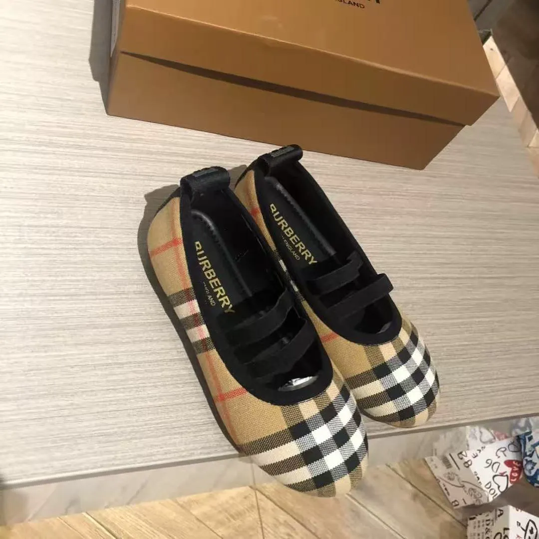 Burberry BBRX09 תמונה 6