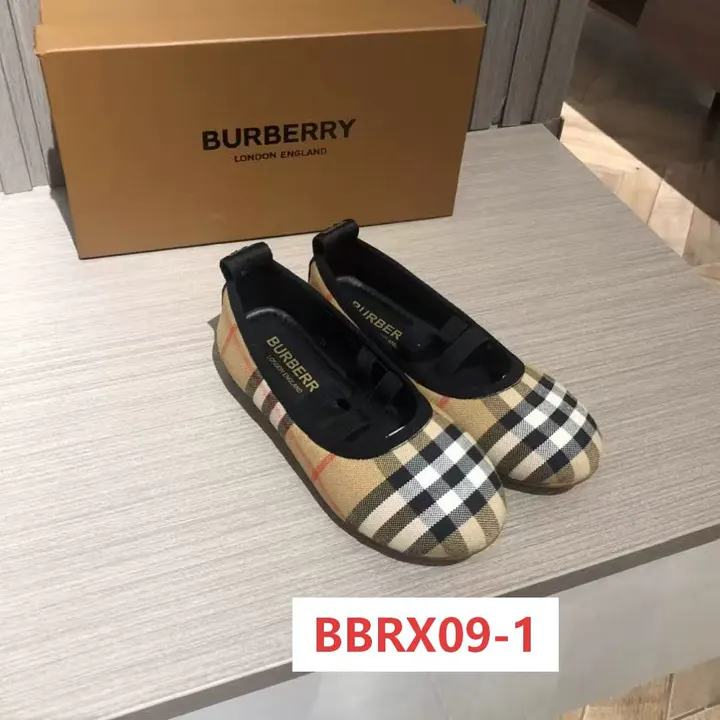 Burberry BBRX09