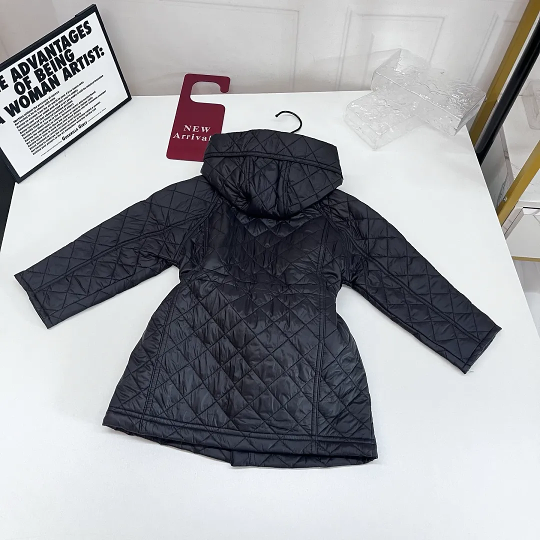 Burberry BBRYF171 תמונה 2