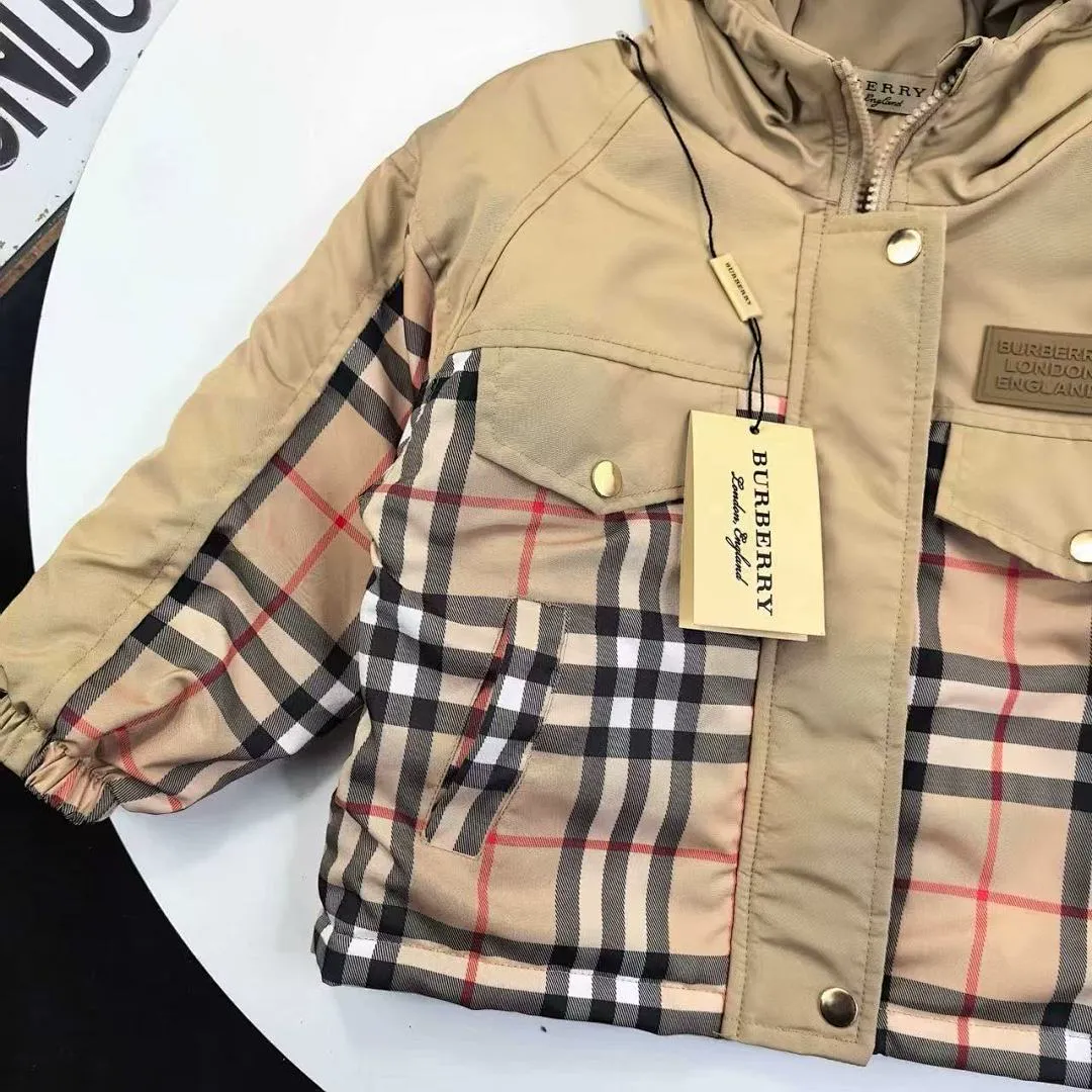 Burberry BBRYF51 תמונה 3