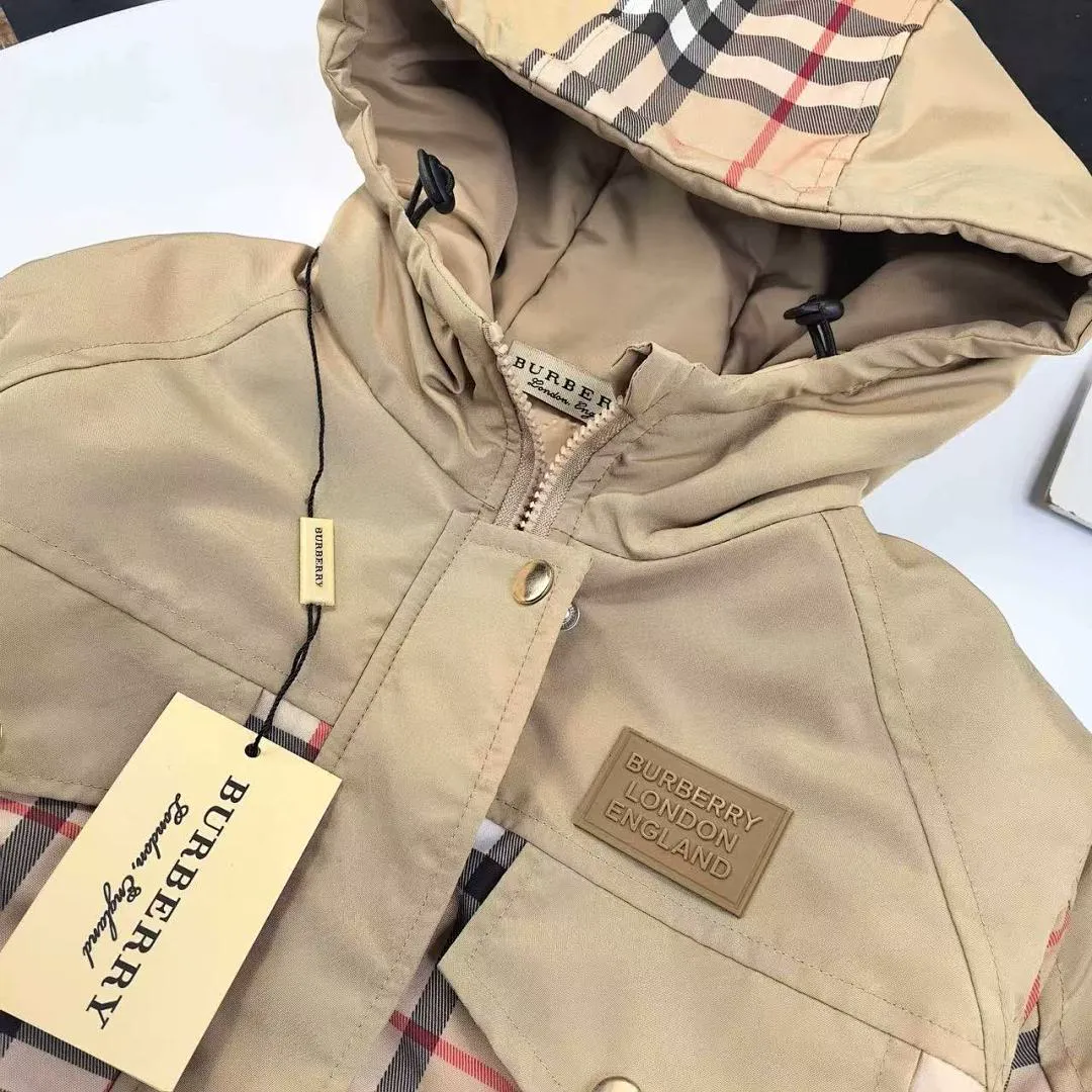 Burberry BBRYF51 תמונה 4