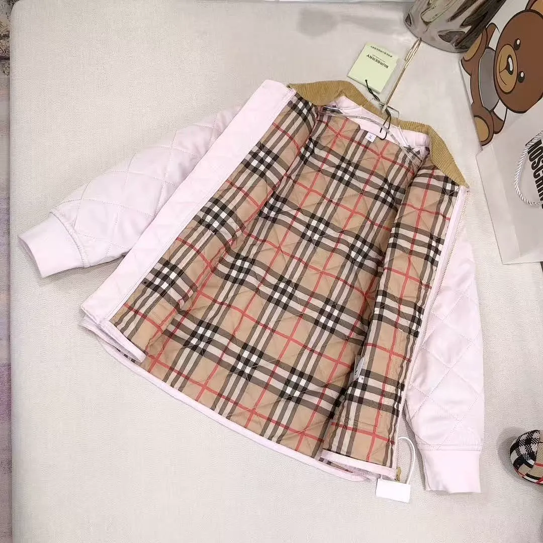 Burberry BBRYF63 תמונה 8