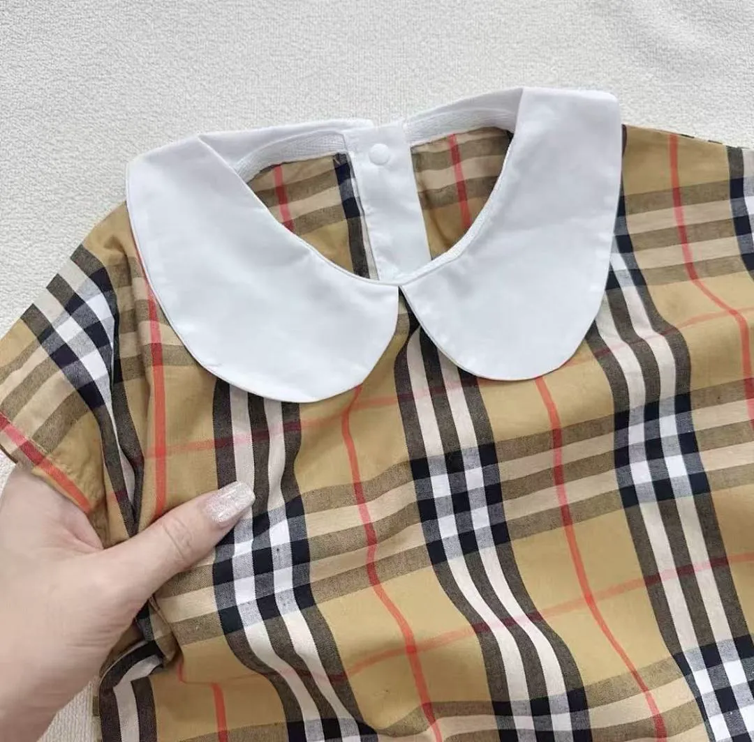Burberry BBRYF82 תמונה 2