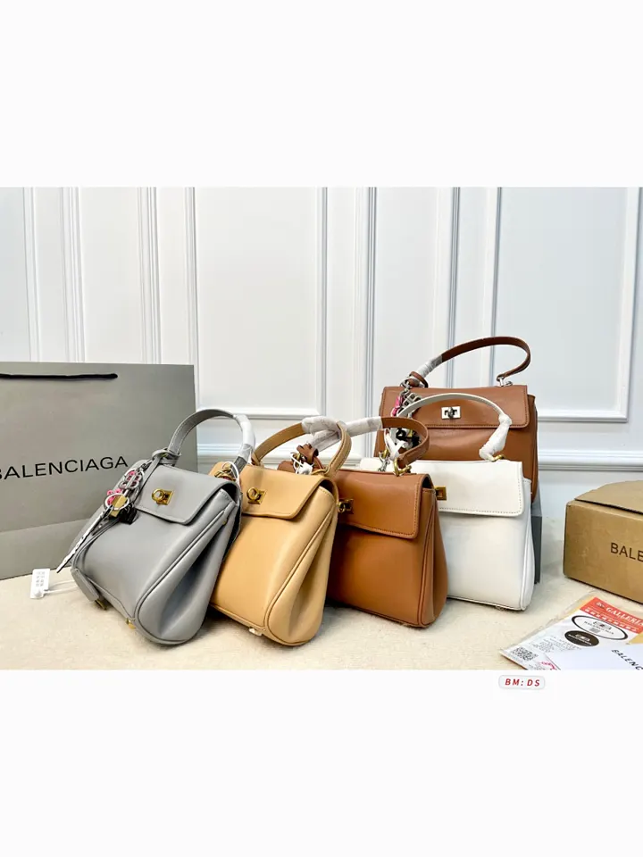 Balenciaga BLCB02
