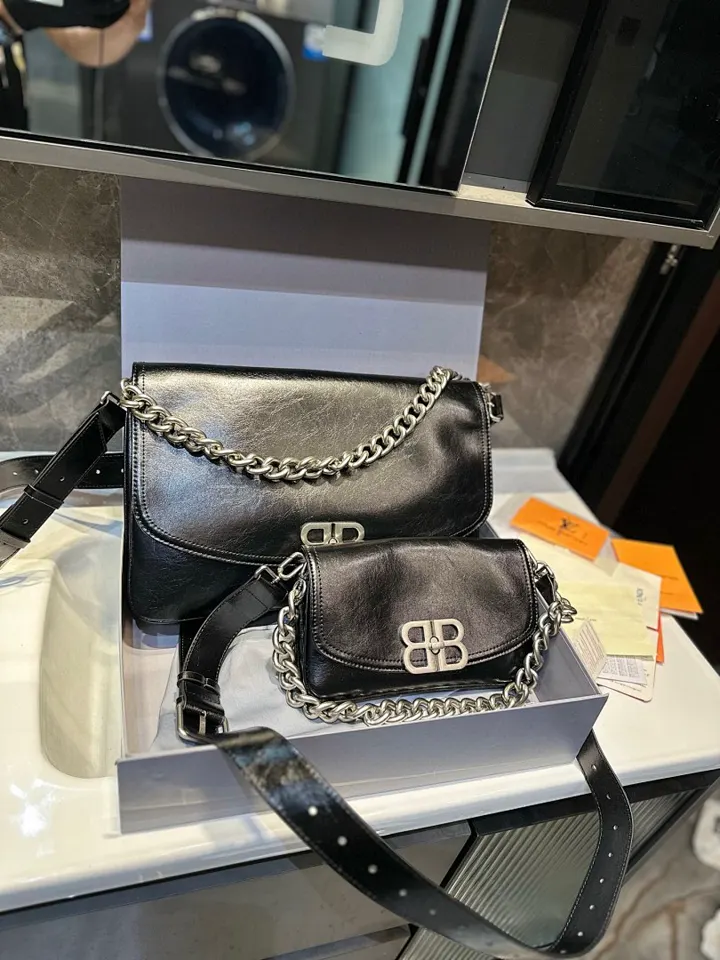 Balenciaga BNSBB001