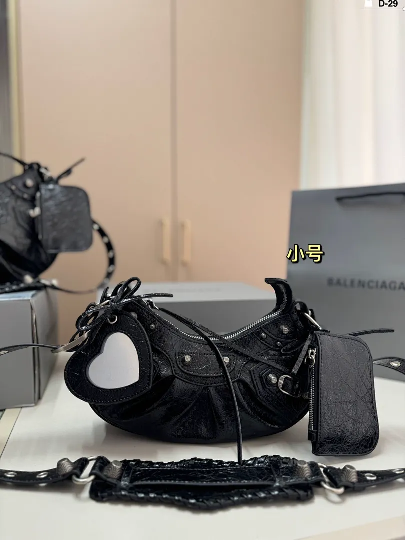 Balenciaga BNSBB002 תמונה 3