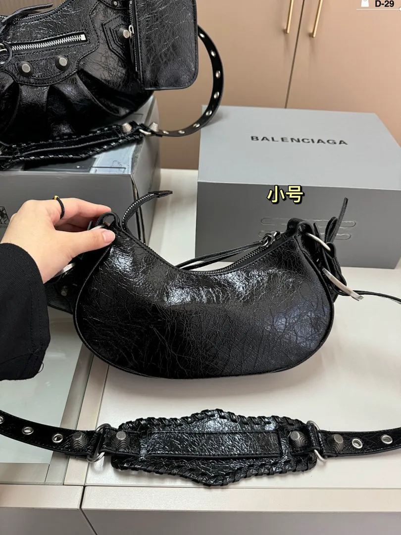 Balenciaga BNSBB002 תמונה 7