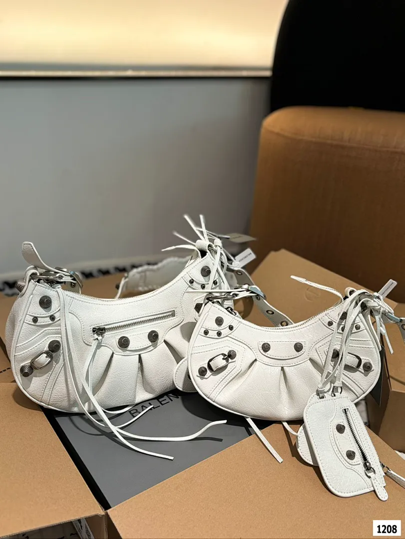 Balenciaga BNSBB003 תמונה 11