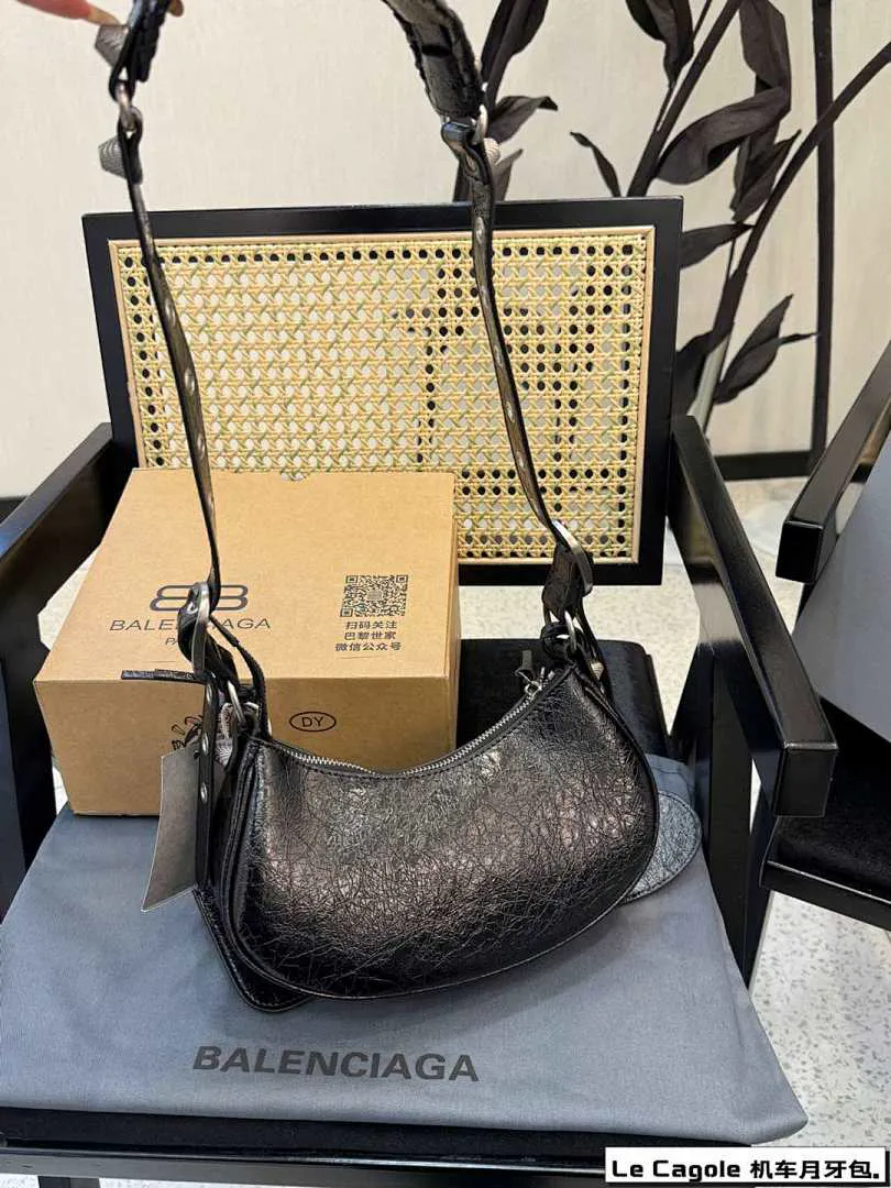 Balenciaga BNSBB003 תמונה 19