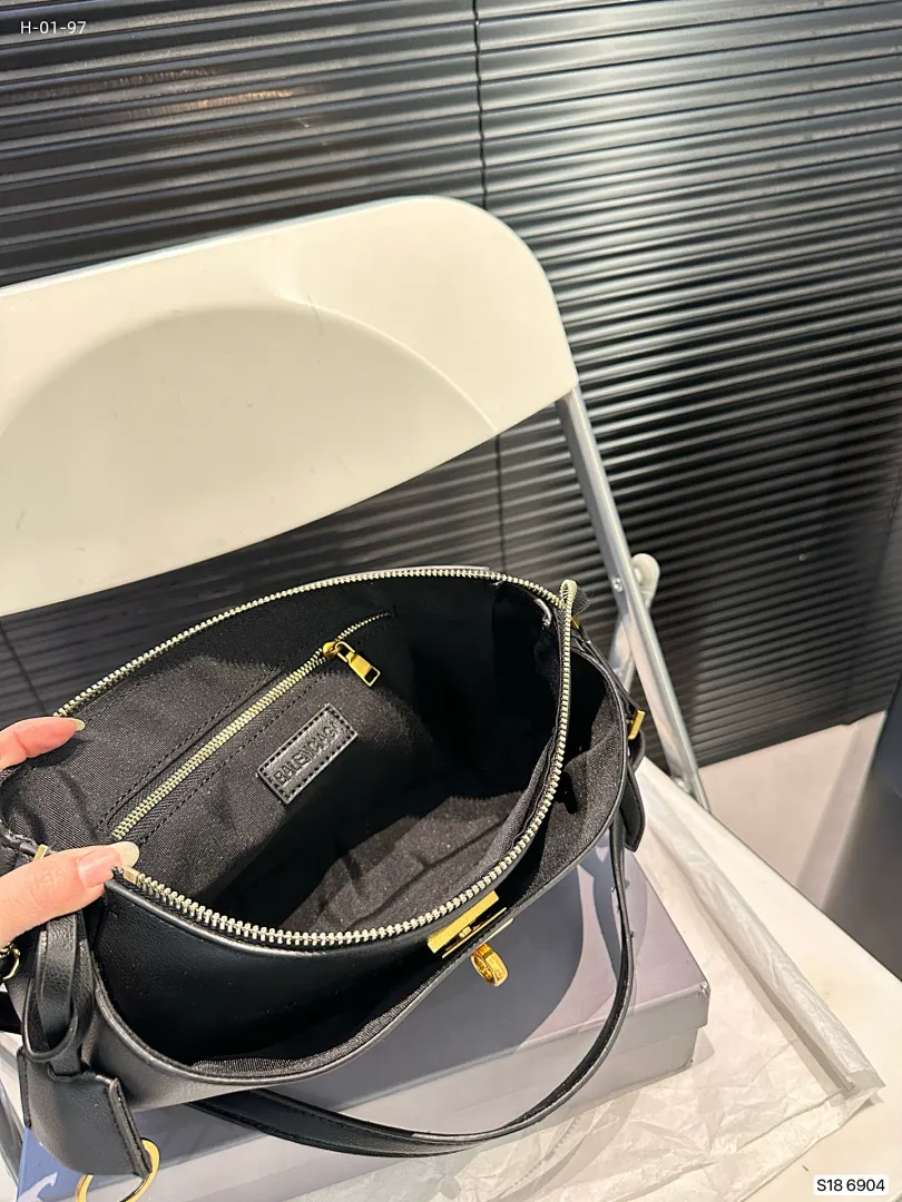 Balenciaga BNSBB004 תמונה 6