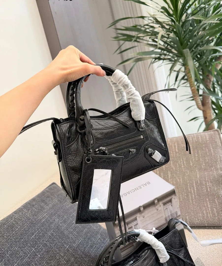 Balenciaga BNSBB007 תמונה 2