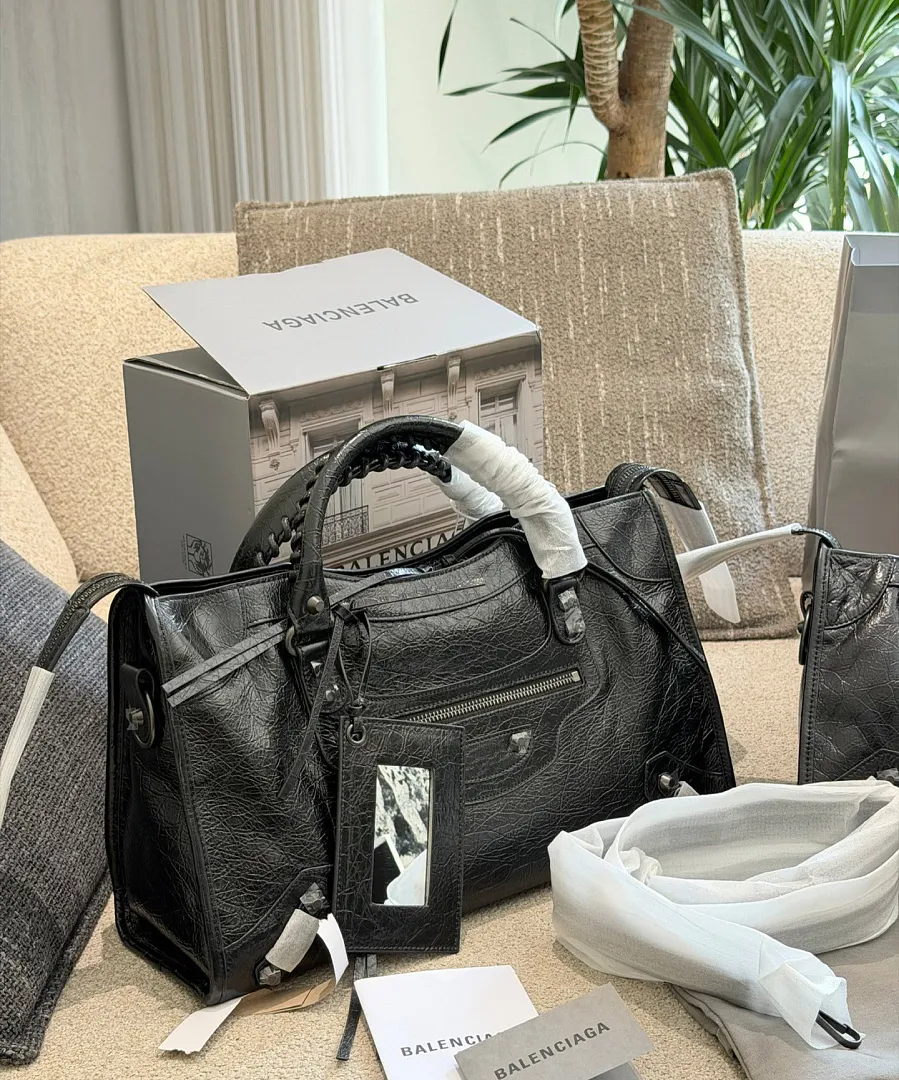 Balenciaga BNSBB007 תמונה 4