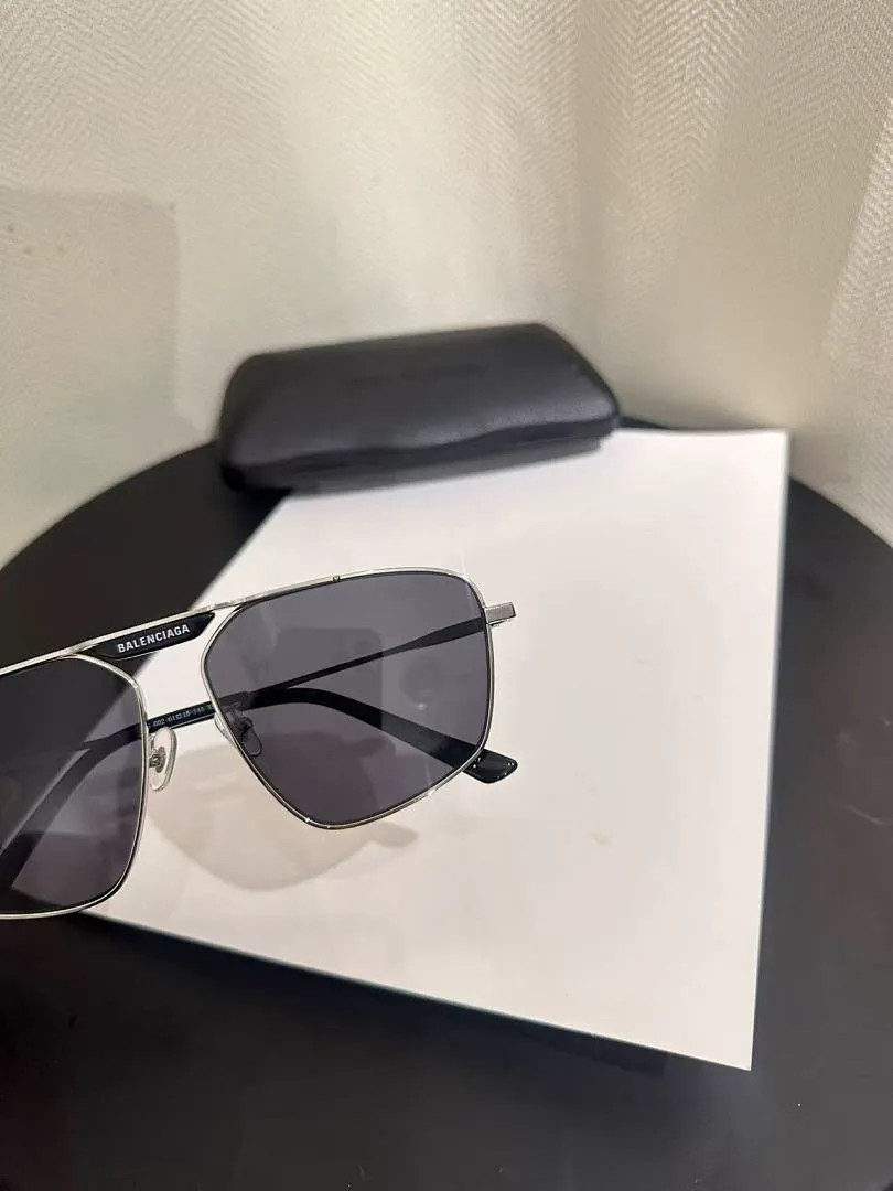 Balenciaga BNSJYJ002 תמונה 2