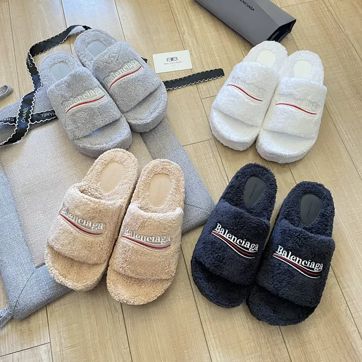 Balenciaga BNSXZ003